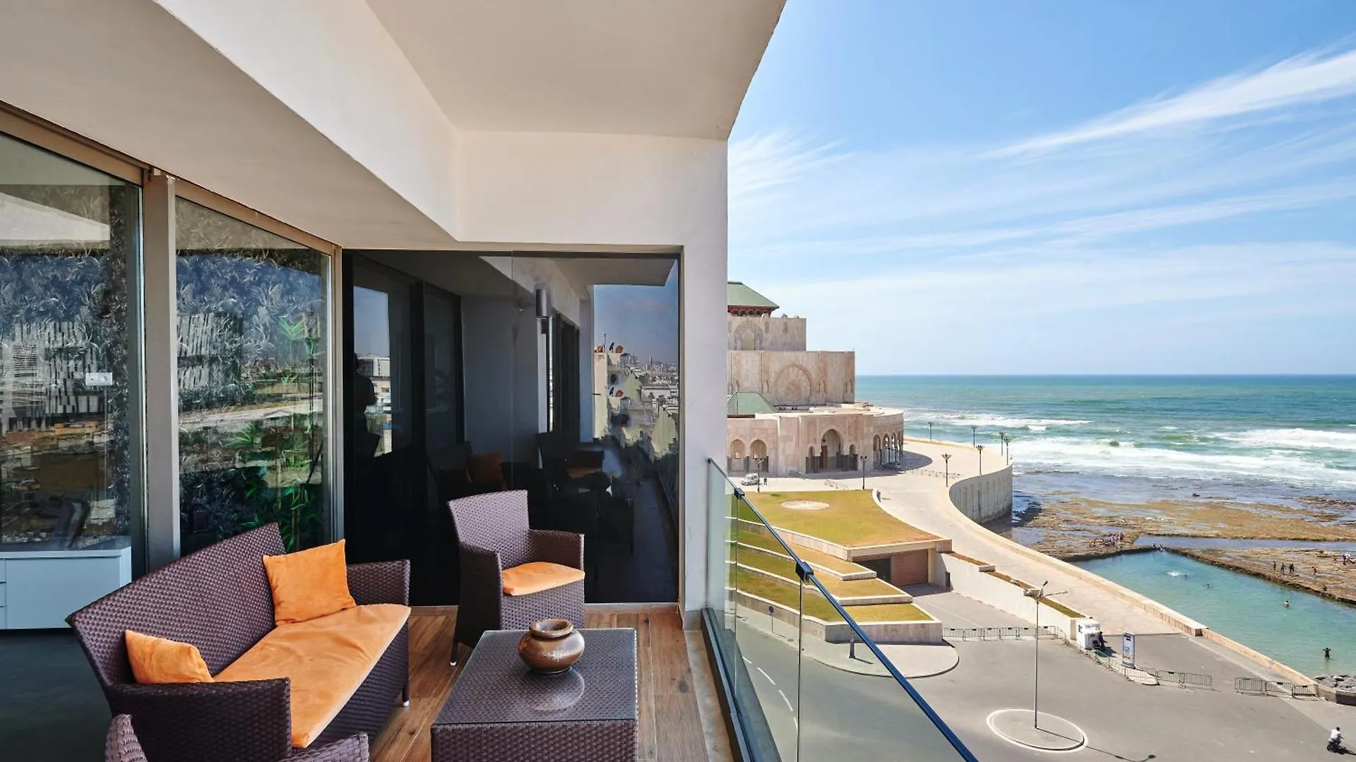 Appartement Sea View-Mosquée Hassan II- By CasaKhemsa  à Casablanca Maroc